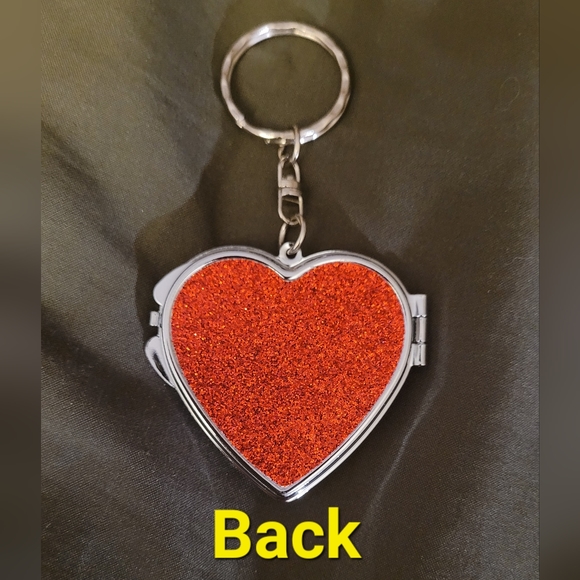 Hello Kitty Glitter Mirror Compact Keychain - Picture 6 of 6